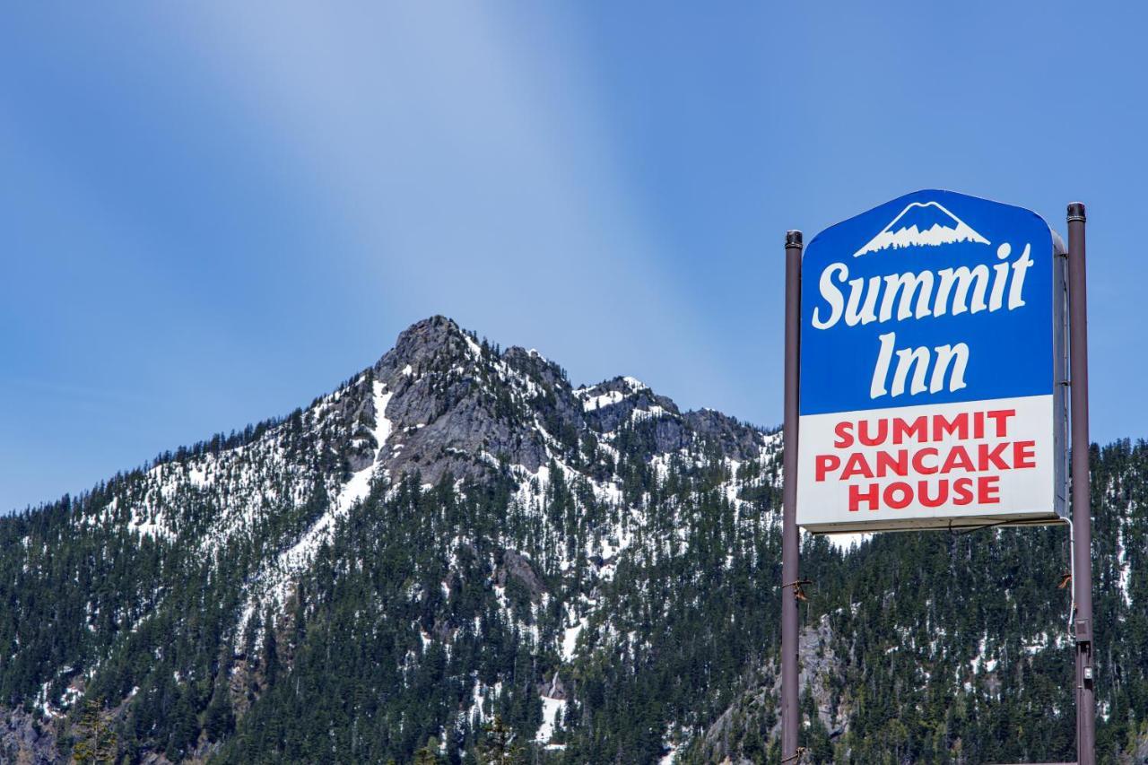 The Summit Inn Snoqualmie Pass Extérieur photo