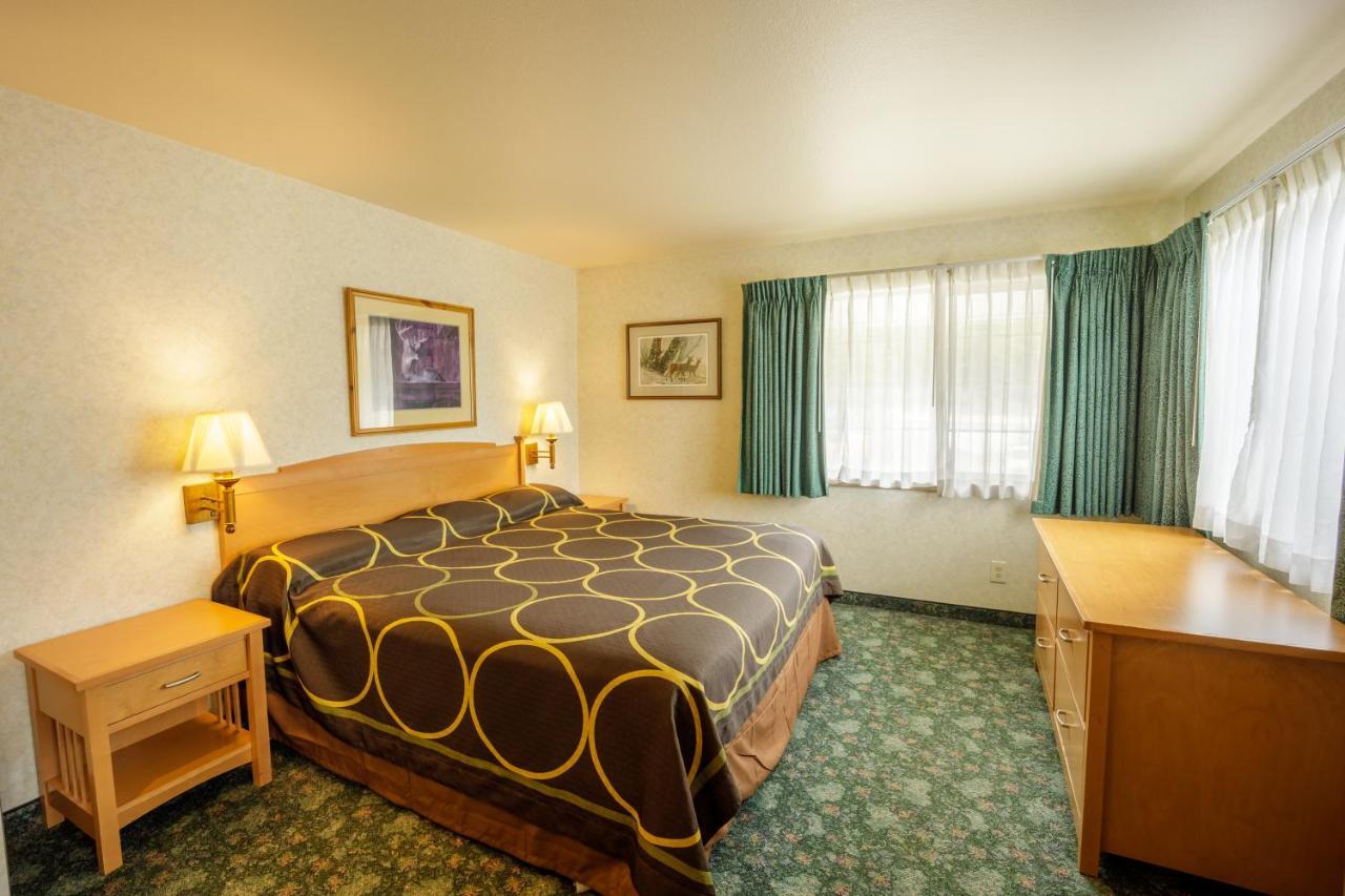 The Summit Inn Snoqualmie Pass Extérieur photo
