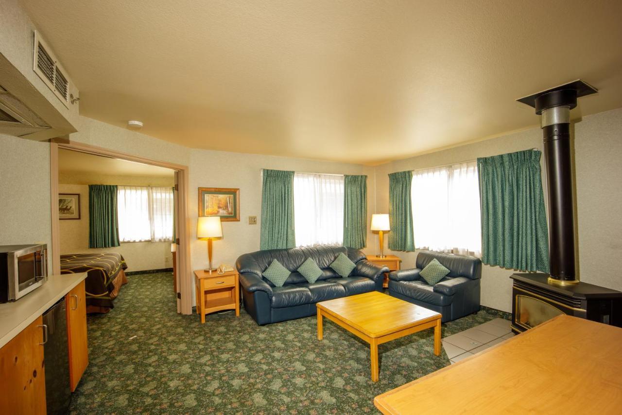 The Summit Inn Snoqualmie Pass Extérieur photo