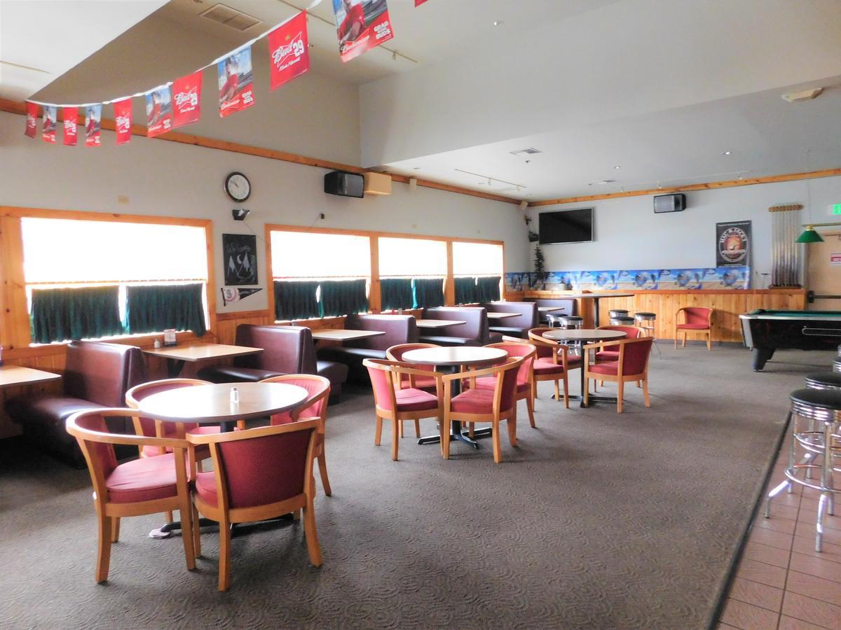 The Summit Inn Snoqualmie Pass Extérieur photo